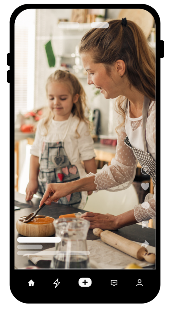 mom influencer promoting organic products for an e-grocery brand.